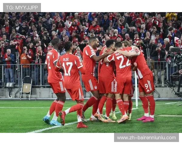 拜仁2-1客胜巴黎,迪亚斯双响后直红罚下,诺伊尔8次扑救当选最佳 拜仁2-1客胜巴黎,迪亚斯双响后直红罚下,诺伊尔8次扑救当选最佳