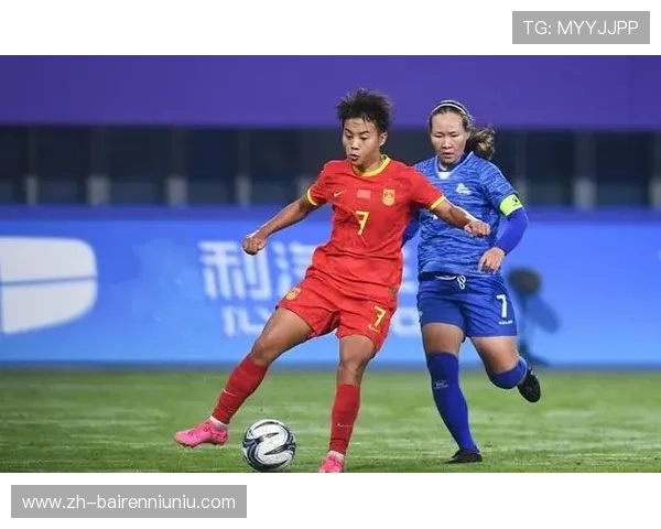 王霜15分钟造两球，禁区灵动跑动撕裂对手防线