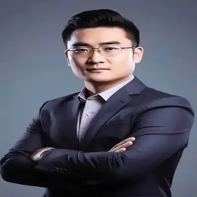 史梓平